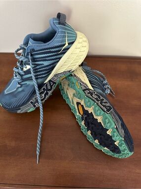 Hoka One One Men’s Speedgoat 4 Wide 8D Blue Teal Trail Running Shoes